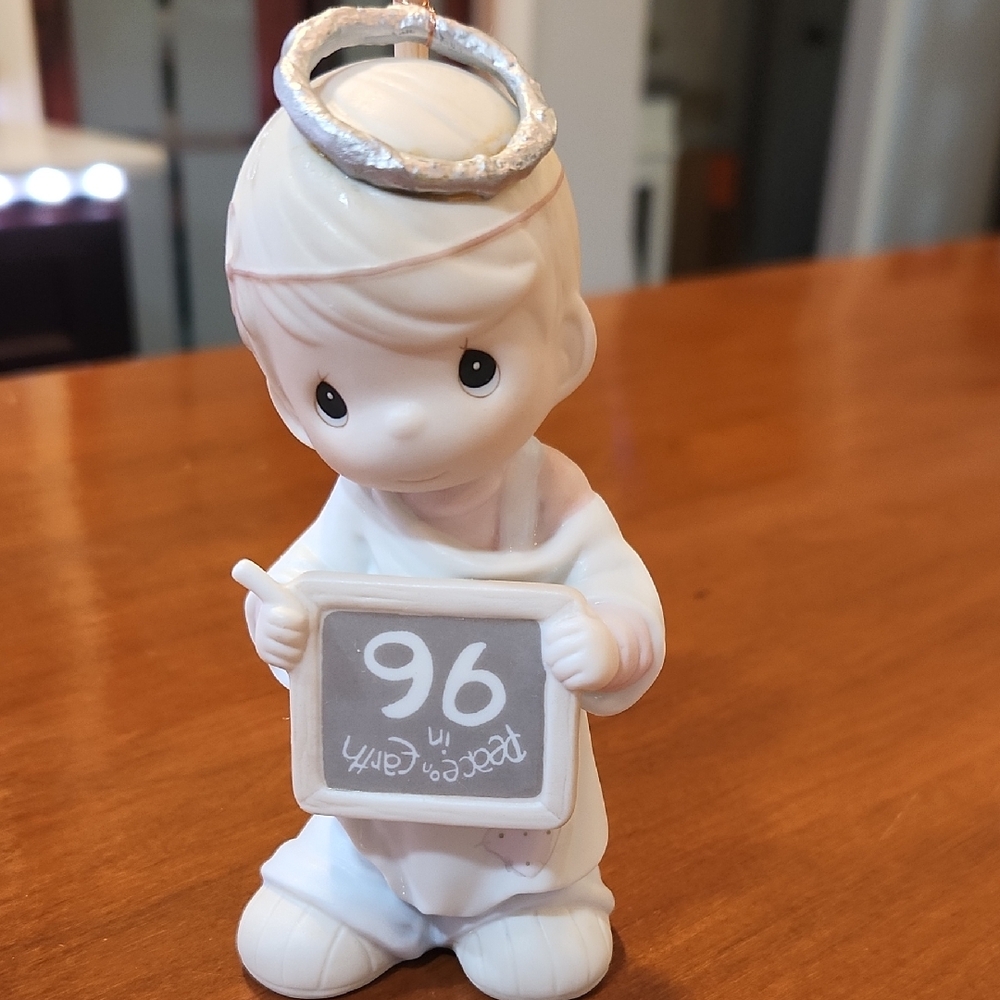 Precious Moments Peace on Earth Collector's Figurine